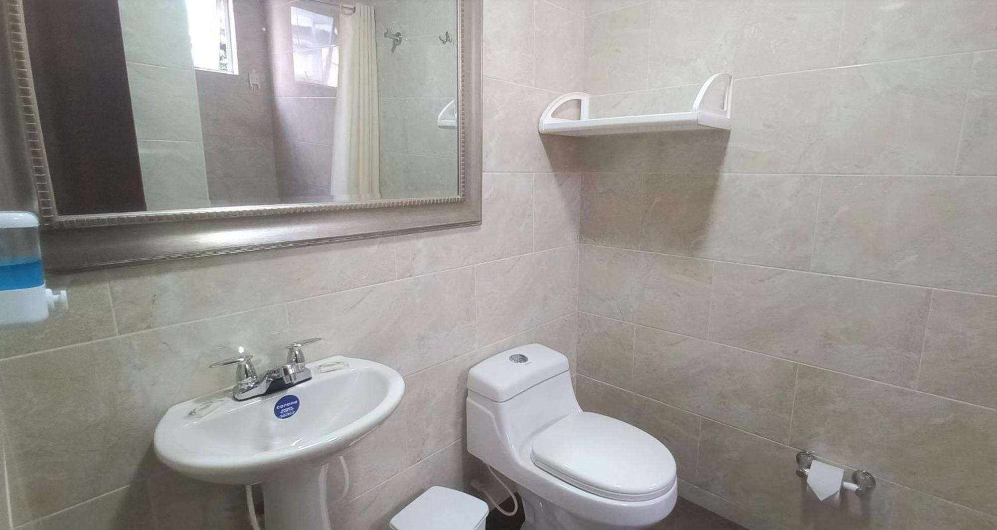 Hotel En Bogota - Fontana Di Trevi Екстер'єр фото