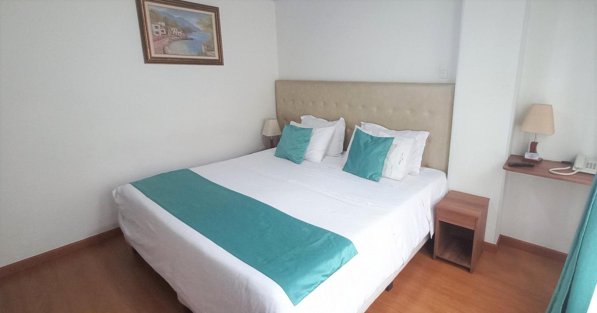 Hotel En Bogota - Fontana Di Trevi Екстер'єр фото